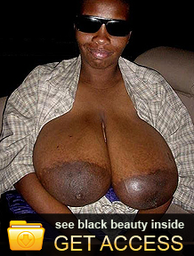 beautiful blackgirl with big tits