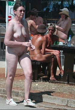 granny059.jpg